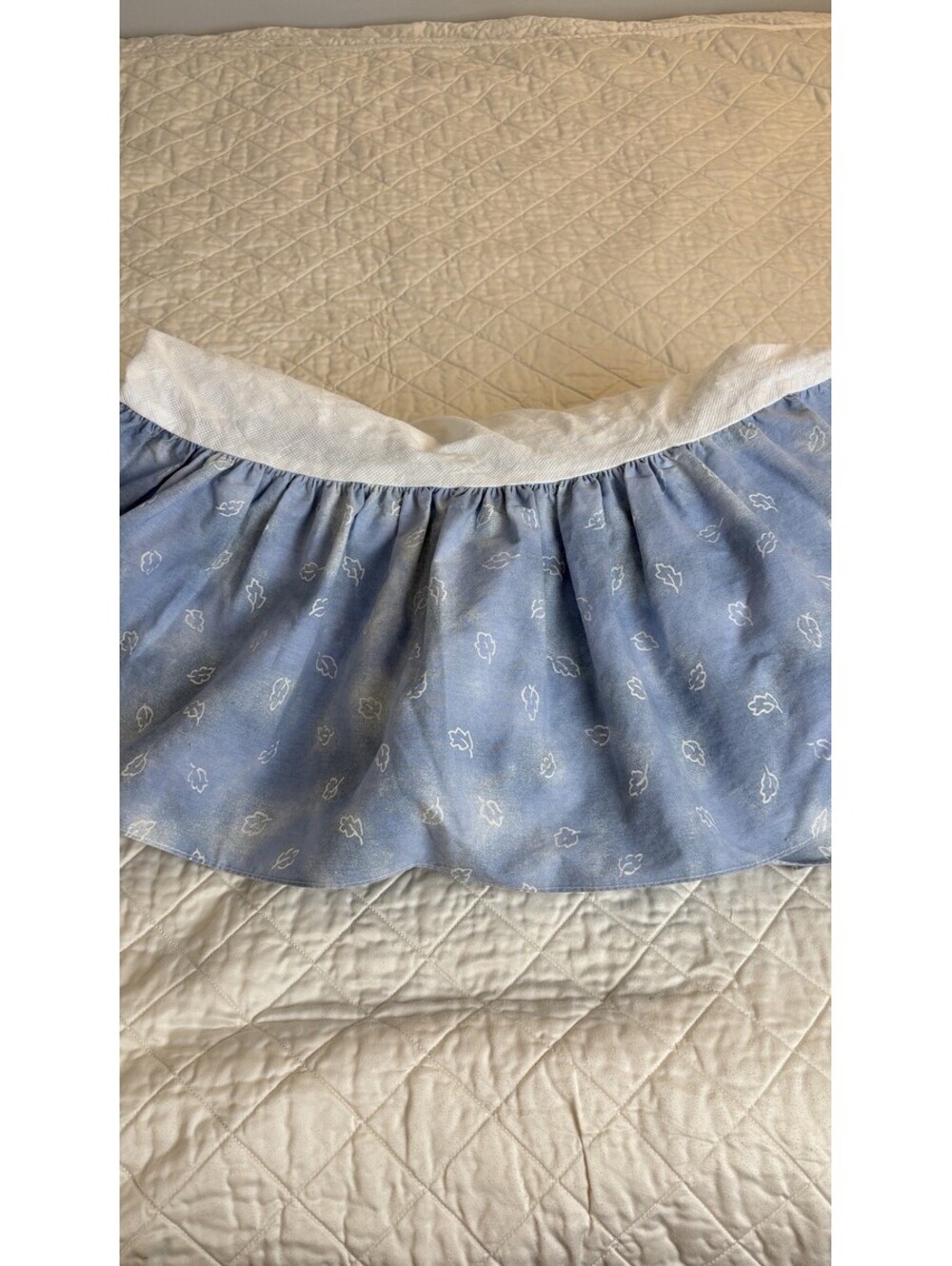 VTG Disney Bedskirt Winnie the Pooh Cloud Red Calliope Crib Dust Ruffle Lt Blue
